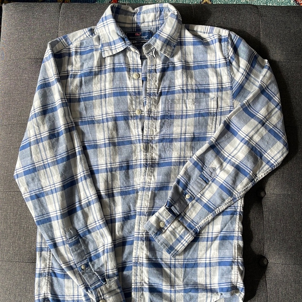 Vineyard vines button down
